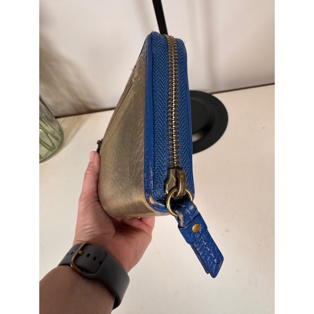 Fossil Metallic Gold Leather Star Garland Zip Around Clutch Wallet Blue Trim - Picture 4 of 8